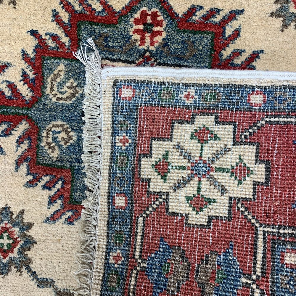 Oriental, Persian, Afghan and middle eastern rugs and carpets